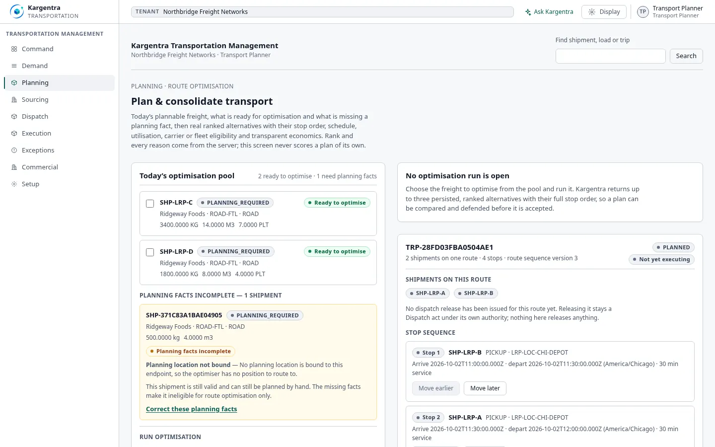 Plan and consolidate transport: the optimisation pool, shipments missing planning facts, and a planned trip with its stop sequence.